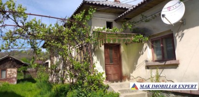 casa-4-camere-teren-854-mp-domnesti-1