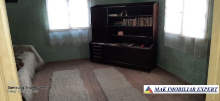 casa-4-camere-teren-854-mp-domnesti-19