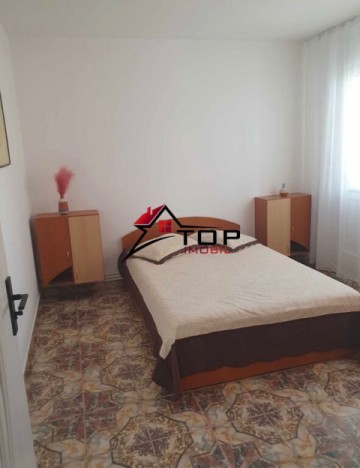 inchiriere-apartament-cu-2-camere-podu-ros