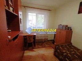 vanzare-apartament-4-camere-2-bai-pivnita-si-parcare-alba-iulia-cetate-closca-2