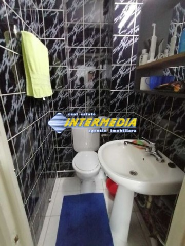 vanzare-apartament-4-camere-2-bai-pivnita-si-parcare-alba-iulia-cetate-closca-6