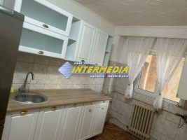 apartament-3-camere-decomandat-de-vanzare-in-alba-iulia-zona-mall-1