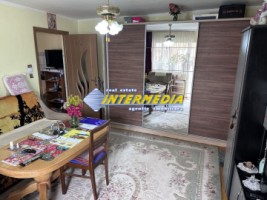 apartament-cu-3-camere-de-vanzare-etaj-1-zona-cetate-10