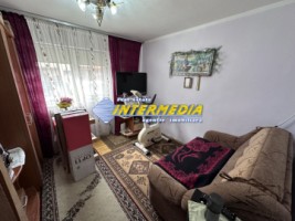 apartament-cu-3-camere-de-vanzare-etaj-1-zona-cetate-7