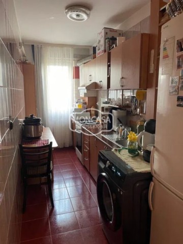 apartament-2-camere-zona-primaverii-sucevei-parter-3