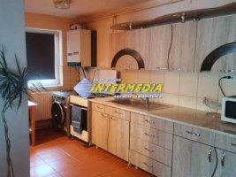 apartament-2-camere-de-inchiriat-alba-iulia-cetate-etaj-intermediar