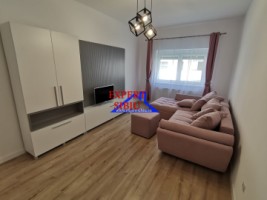 inchiriez-apartament-2-camere-decomandatrecent-renovat-zona-calea-cisnadiei-2