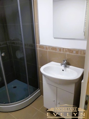 de-inchiriat-apartament-cu-1-camera-zona-luceafarul-pret-300-euro-utilitati-incluse-6