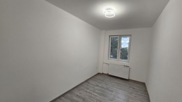 democratiei-cf1-dec-parter4-modern-renovat-68000-euro-10