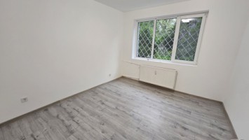 democratiei-cf1-dec-parter4-modern-renovat-68000-euro-20