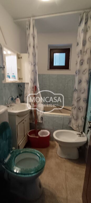 apartament-3-camere-zona-biserica-sf-dumitru-parter-3