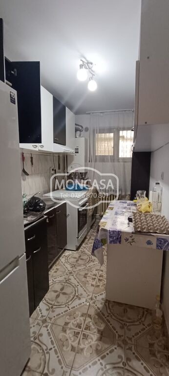 apartament-3-camere-zona-biserica-sf-dumitru-parter-10