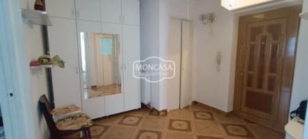 apartament-3-camere-zona-biserica-sf-dumitru-etaj-4-cu-sarpanta