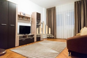 apartament-cu-3-camere-de-vanzare-etaj-1-cetate-1