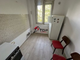 apartament-2-camere-semidecomandat-podu-ros-cantemir-3