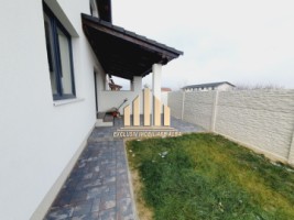 casa-tip-duplex-cu-mobila-de-bucatarie-dealul-furcilor-9