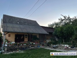 vizionari-dupa-15-martie-2025-casa-cu-4-camere-si-teren-de-1000-mp-de-vanzare-mihaesti-arges-4