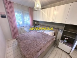 apartament-2-camere-decomandat-in-cetate-zona-bulevard-2