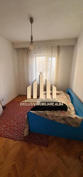 apartament-3-camere-in-cetate-3