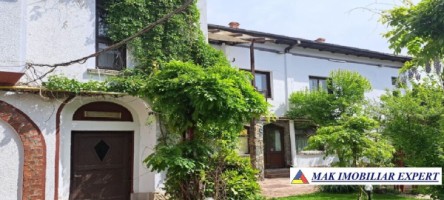 spatiu-com-locuinta-vila-7-camere-in-centru-campulung-arges-2