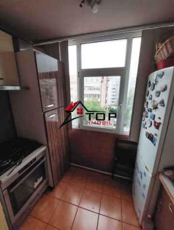 apartament-2-camere-decomandat-cug-scoala-nr-42-6