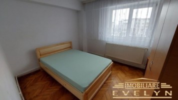 apartament-4-camere-de-inchiriat-zona-calea-nationalastejari-4