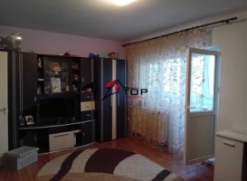 apartament-2-camere-decomandat-etaj-intermediar-zona-frumoasa-1