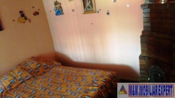 vila-8-camere-cu-teren-266-mp-de-vanzare-in-centru-campulung-muscel-arges-9