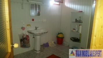 vila-8-camere-cu-teren-272-mp-de-vanzare-in-centru-campulung-muscel-arges-oportunitate-14