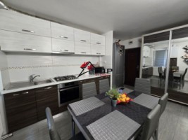 apartament-2-camere-renovat-podul-de-piatra-2