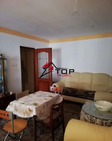 apartament-2-camere-etaj-intermediar-alexandru-cel-bun-7