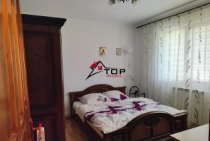 apartament-4-camere-decomandat-2-bai-2-balcoane-etaj-1-tatarasi