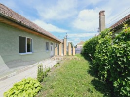 casa-individuala-de-vanzare-oarda-7