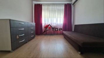 apartament-3-camere-decomandat-podu-ros-piata-nicolina-1