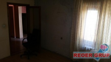 zona-nord-casa-2camere-baie-bucat-49900-euro-3