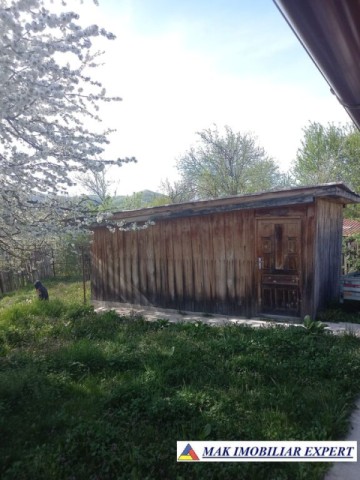 casa-cu-2-camere-si-teren-de-1350-mp-de-vanzare-in-balilesti-arges-ideala-pentru-locuinta-sau-investitie-17