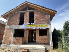 vanzare-casa-individuala-pm-la-rosu-cu-345-mp-teren-si-utilitati-in-alba-iulia-29