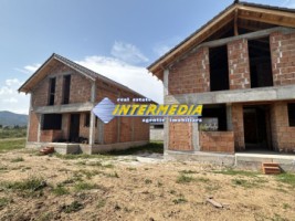 vanzare-casa-individuala-pm-la-rosu-cu-345-mp-teren-si-utilitati-in-alba-iulia-26