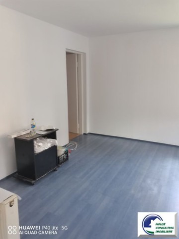 apartament-cu-trei-camere-si-teren-situat-in-vilasinaia-10