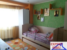 inchiriez-apartament-3-camere-renovatzona-calea-poplacii-9