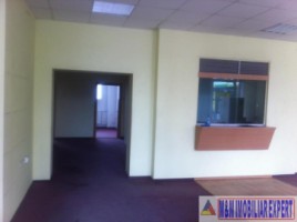 spatiu-comercial-137-mp-campulung-9