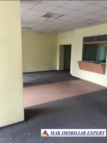 spatiu-comercial-137-mp-campulung-10