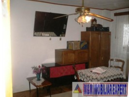 apartament-de-vanzare-cu-2-camere-in-centrul-campulung-muscel-arges-o-investitie-imobiliara-excelenta-4