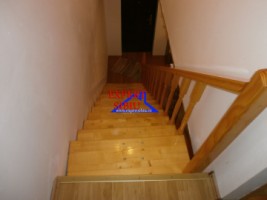 vand-apartament-4-camere-decomandatrenovat-zona-calea-poplacii-11