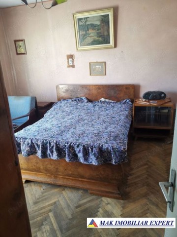 vandut-apartament-2-camere-cf-1-et-24-centru-campulung-muscel-arges-5