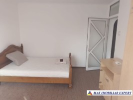 ocupat-noembrie-2025-apartament-3-camere-confort-1-etaj-2-din-4-de-inchiriere-in-campulung-muscel-arges-liber-noiembrie-2024-4