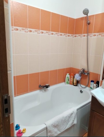 de-vanzare-apartament-cu-3-camere-etaj-2-7