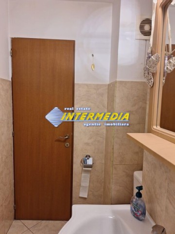 apartament-2-camere-de-inchiriat-in-alba-iulia-zona-cetate-m-uri-vedere-parc-14