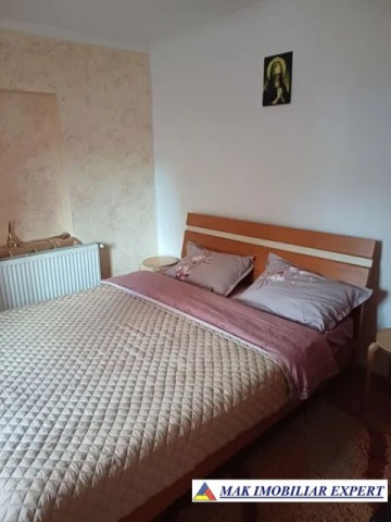 vand-casa-4-camere-teren-800-mp-campulung-muscel-5