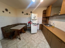 apartament-cu-3-camere-decomandat-zona-pacurari-3